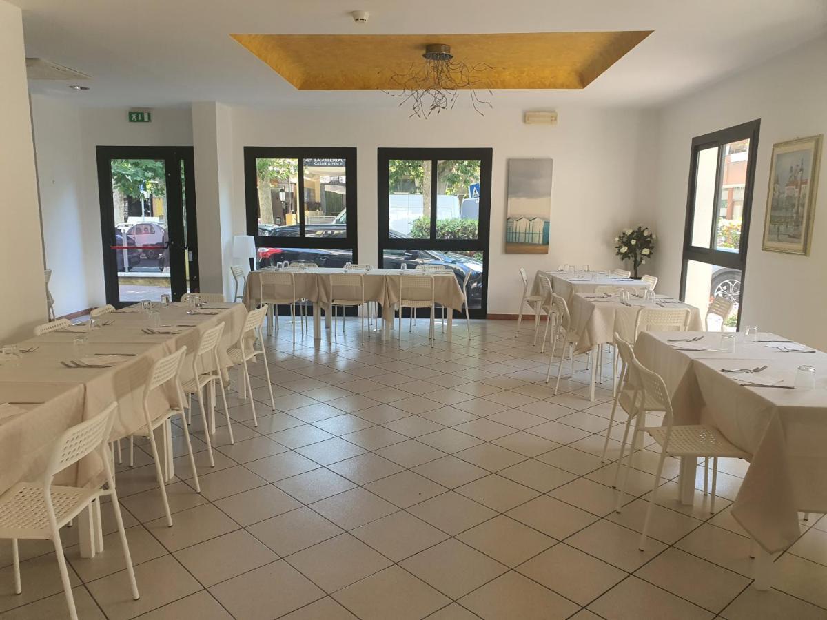Hotel Dream Rimini Kültér fotó